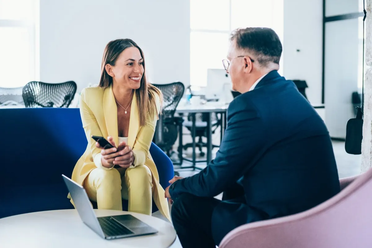 Coaching-Gespräch im Büro